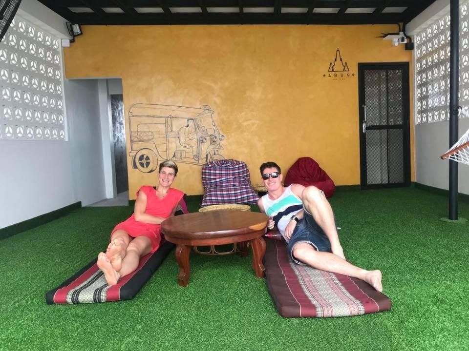 Arun Old Town Hostel Bangkok Exterior photo